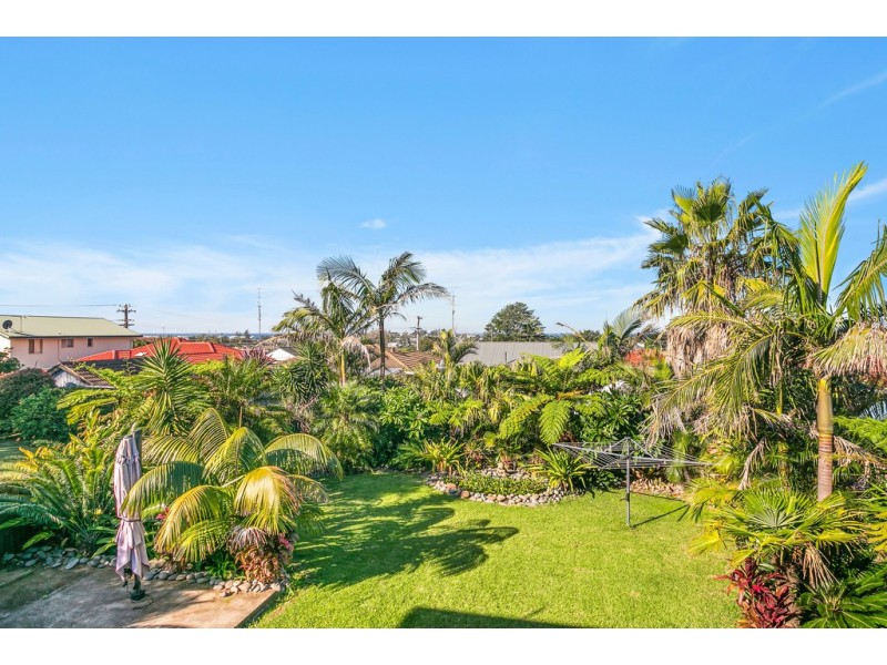 7 Abelia Street, Barrack Heights NSW 2528