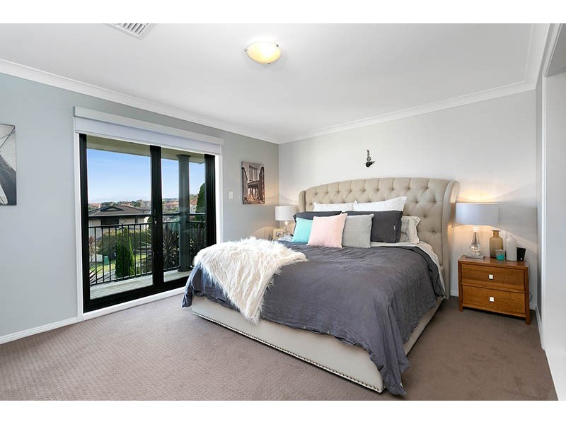 6 Yarle Crescent, Flinders NSW 2529