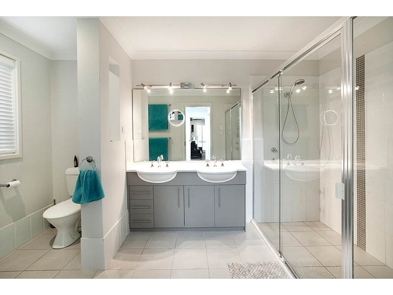 10 Saltwater Avenue, Shell Cove NSW 2529