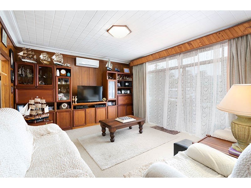26 Roberts Avenue, Barrack Heights NSW 2528