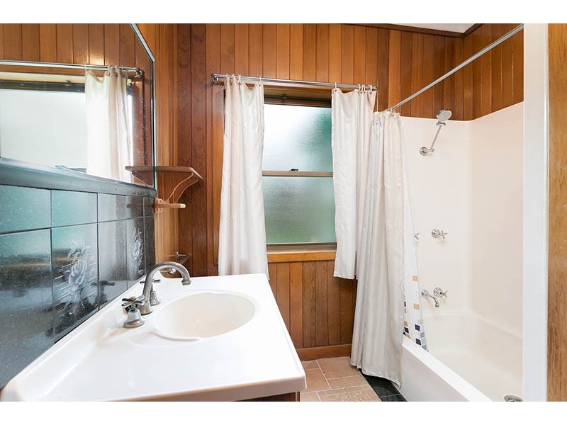 26 Roberts Avenue, Barrack Heights NSW 2528