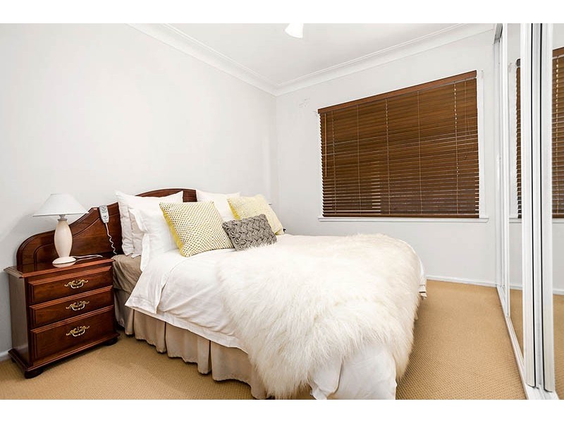 4 Barbara Avenue, Warrawong NSW 2502