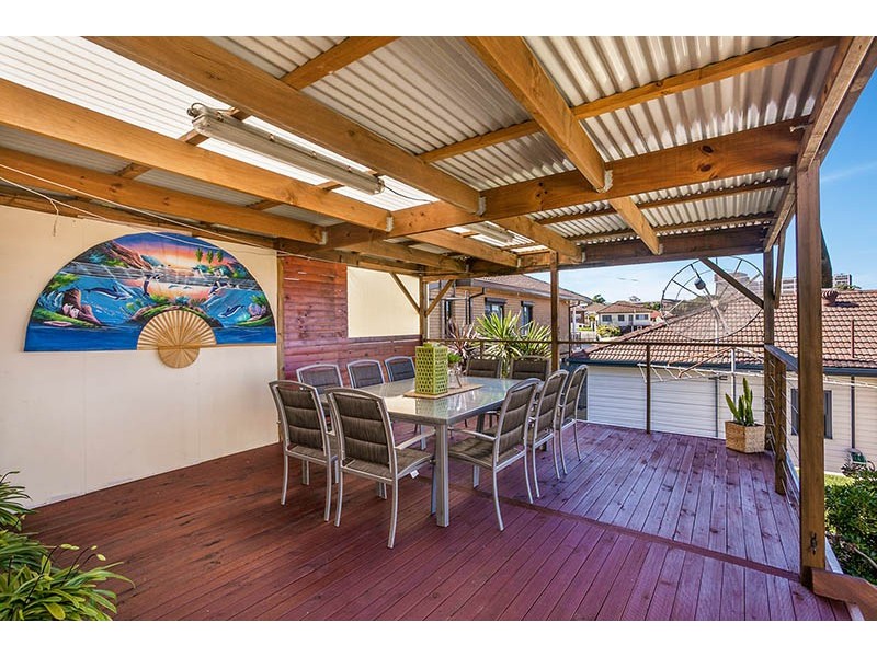 4 Barbara Avenue, Warrawong NSW 2502