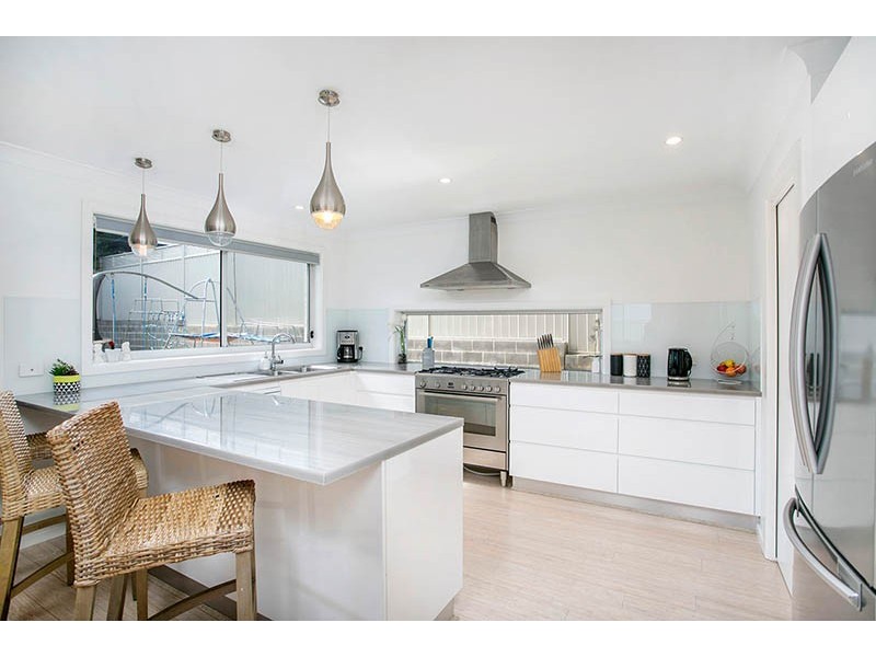 8 Horizons Avenue, Shell Cove NSW 2529