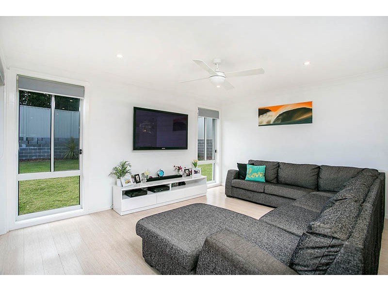 8 Horizons Avenue, Shell Cove NSW 2529