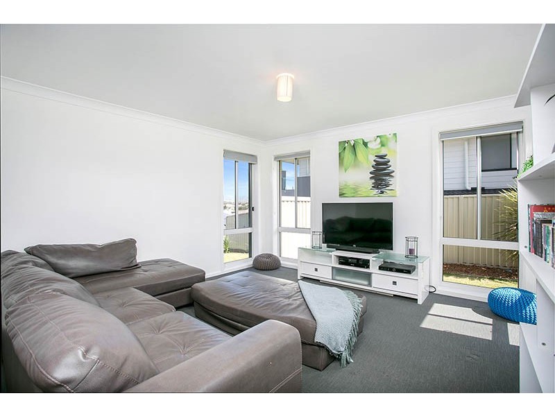 8 Horizons Avenue, Shell Cove NSW 2529