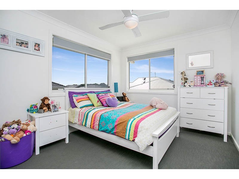 8 Horizons Avenue, Shell Cove NSW 2529