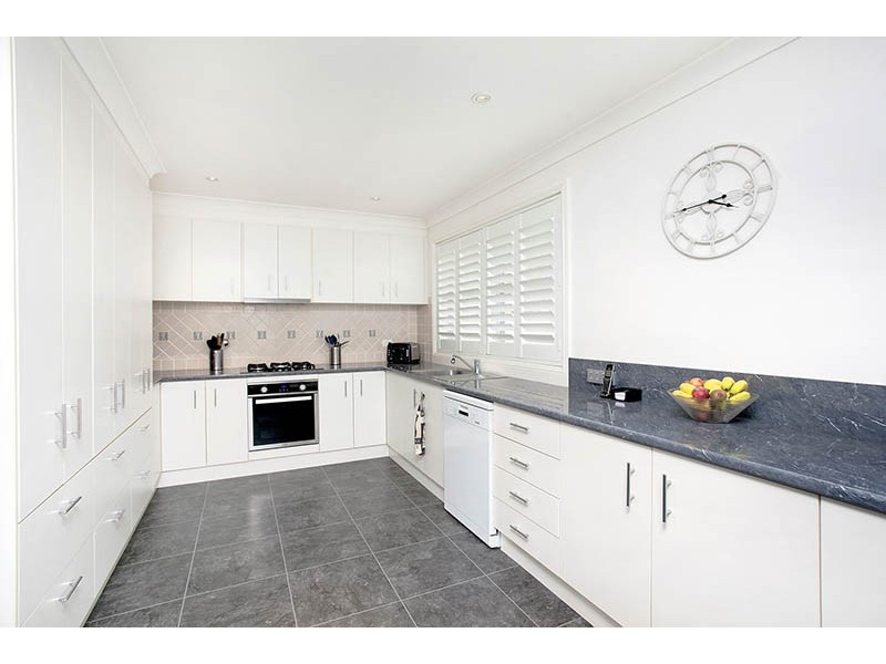 9 Headland Parade, Barrack Point NSW 2528