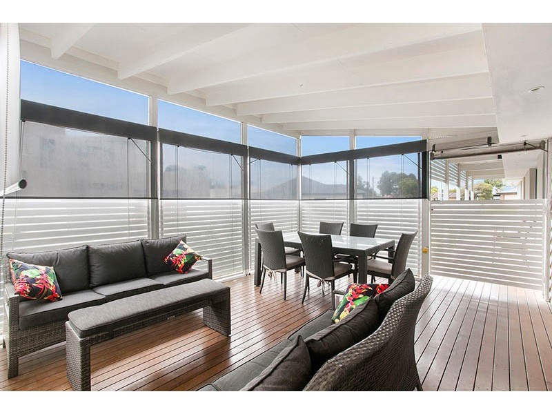 9 Headland Parade, Barrack Point NSW 2528