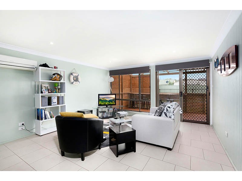 38 Power Drive, Mount Warrigal NSW 2528
