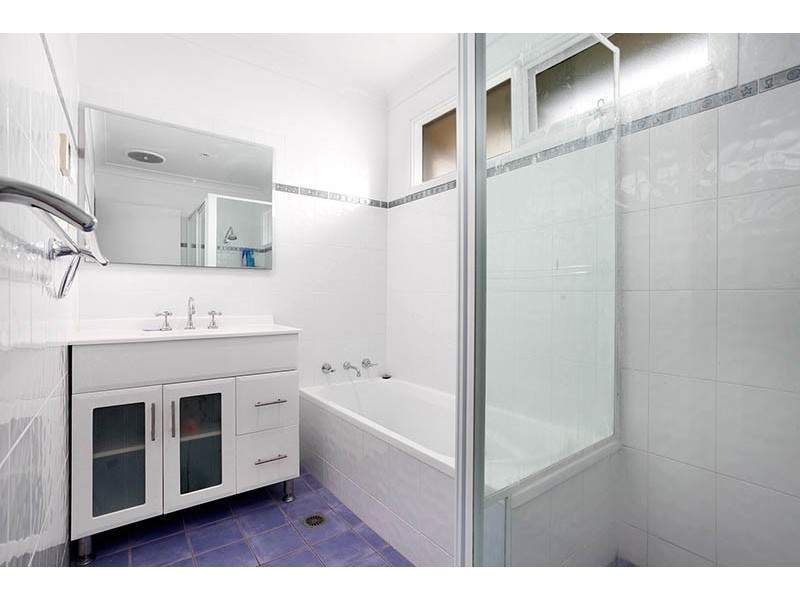 38 Power Drive, Mount Warrigal NSW 2528
