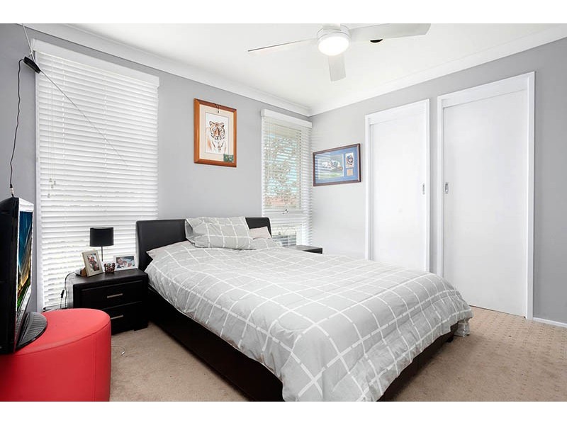 38 Power Drive, Mount Warrigal NSW 2528