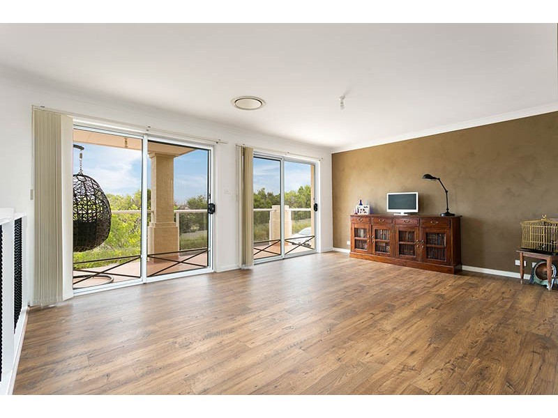 26 Green Crescent, Shell Cove NSW 2529