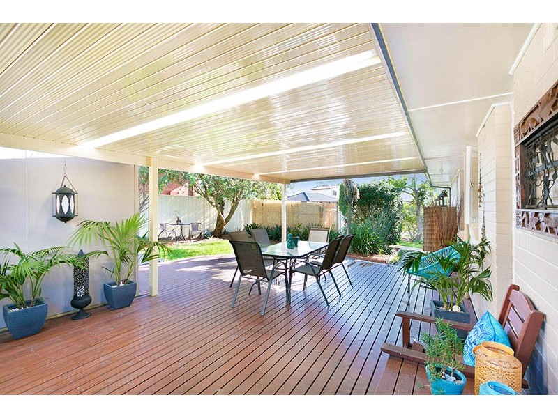 7 Scarf Avenue, Mount Warrigal NSW 2528