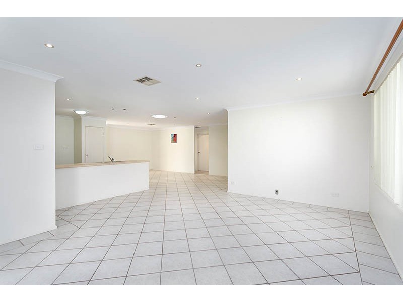 4 Rani Avenue, Shell Cove NSW 2529