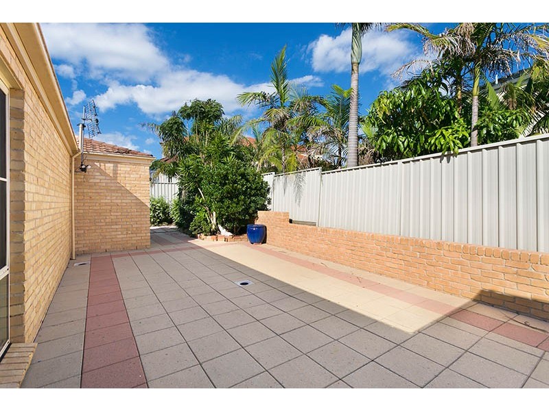 4 Rani Avenue, Shell Cove NSW 2529
