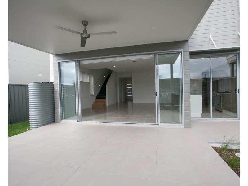 63 Shallows Drive, Shell Cove NSW 2529