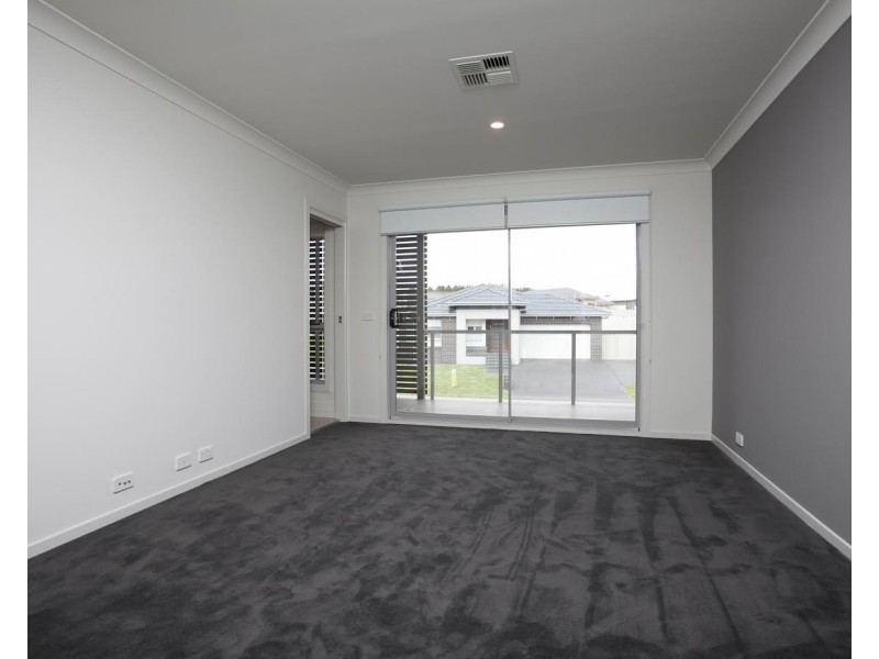 63 Shallows Drive, Shell Cove NSW 2529