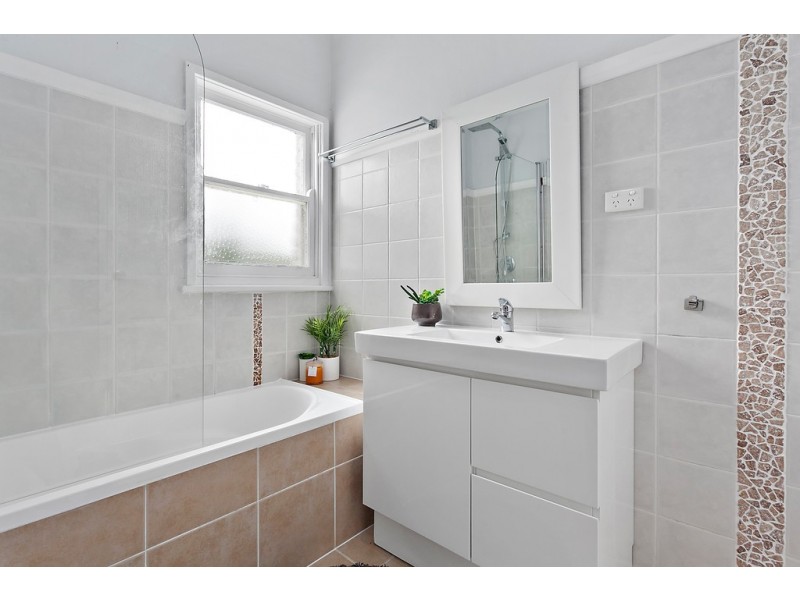 29 Cassia Street, Barrack Heights NSW 2528