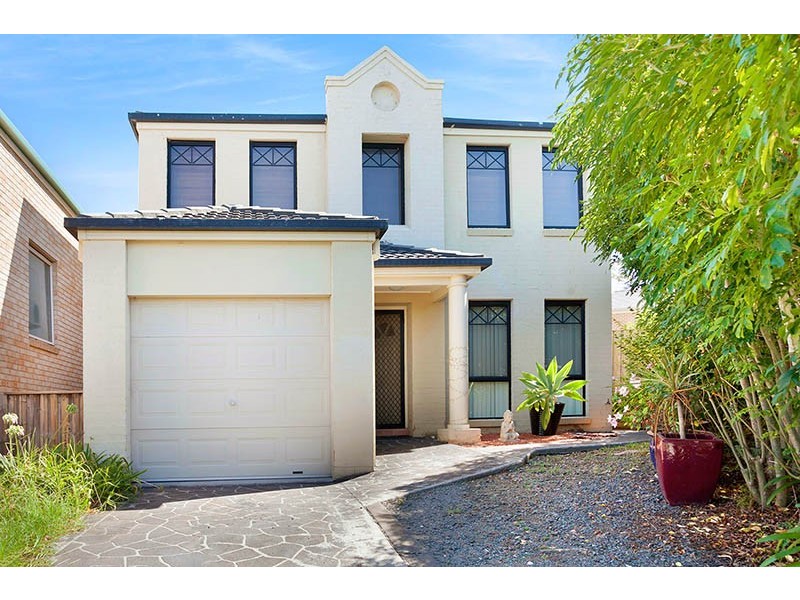 13 Torres Circuit, Shell Cove NSW 2529