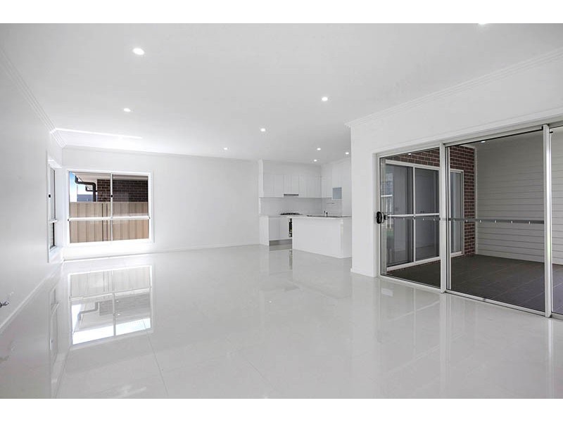 6 Rangoon Avenue, Shell Cove NSW 2529
