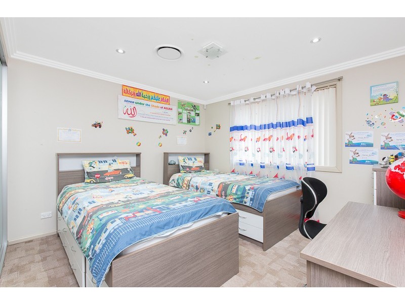 15 Bethlehem Street, Cringila NSW 2502