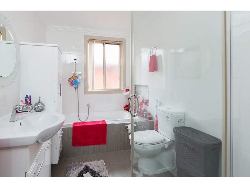 15 Bethlehem Street, Cringila NSW 2502