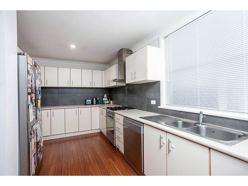 110 Koona Street, Albion Park Rail NSW 2527