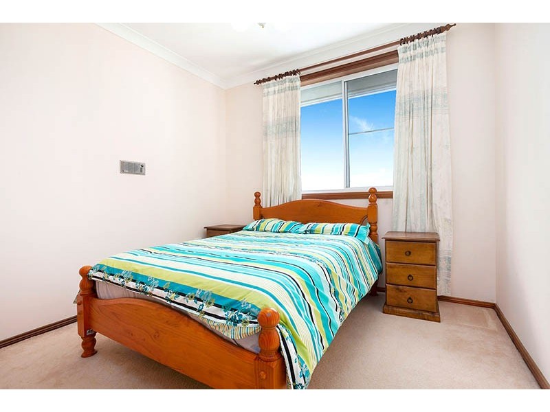 69 Parklands Drive, Shellharbour NSW 2529