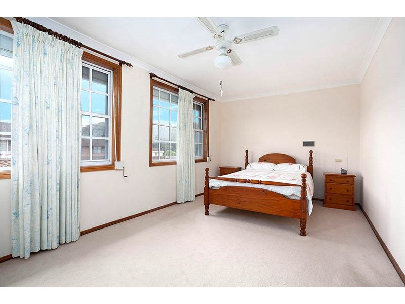 69 Parklands Drive, Shellharbour NSW 2529