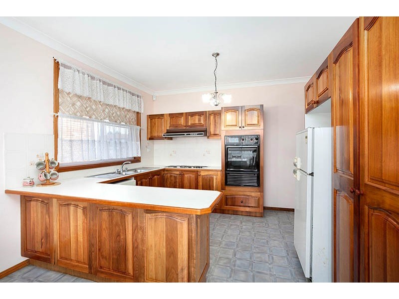 69 Parklands Drive, Shellharbour NSW 2529