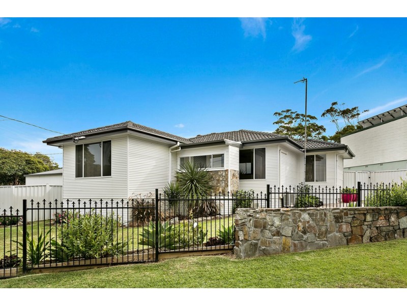66 Sammat Avenue, Barrack Heights NSW 2528