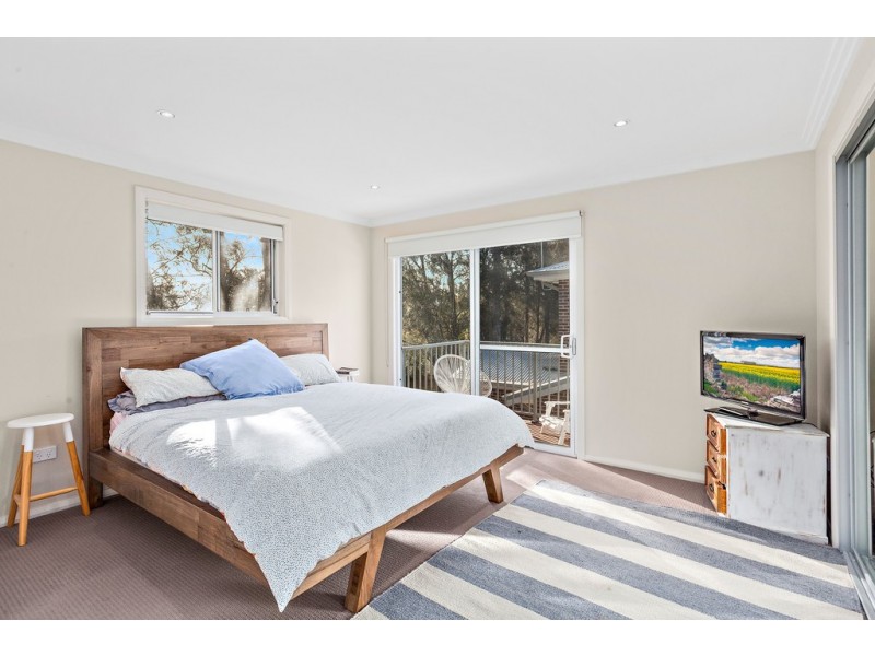 2/129 Koona Street, Albion Park Rail NSW 2527