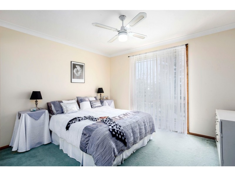 20 Cove Boulevarde, Shell Cove NSW 2529