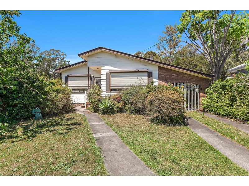 84 Lake Entrance Road, Oak Flats NSW 2529