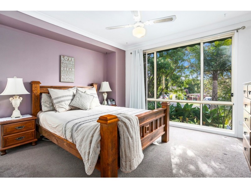 8 Borang Place, Flinders NSW 2529