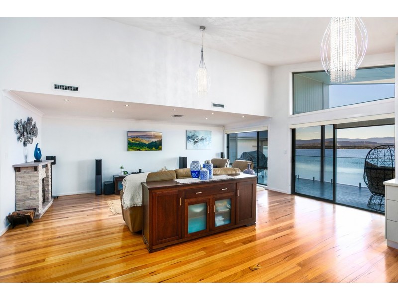 55 Horsley Road, Oak Flats NSW 2529