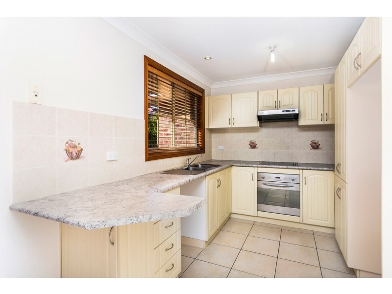 56 Kingston Street, Oak Flats NSW 2529