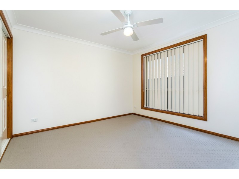 56 Kingston Street, Oak Flats NSW 2529