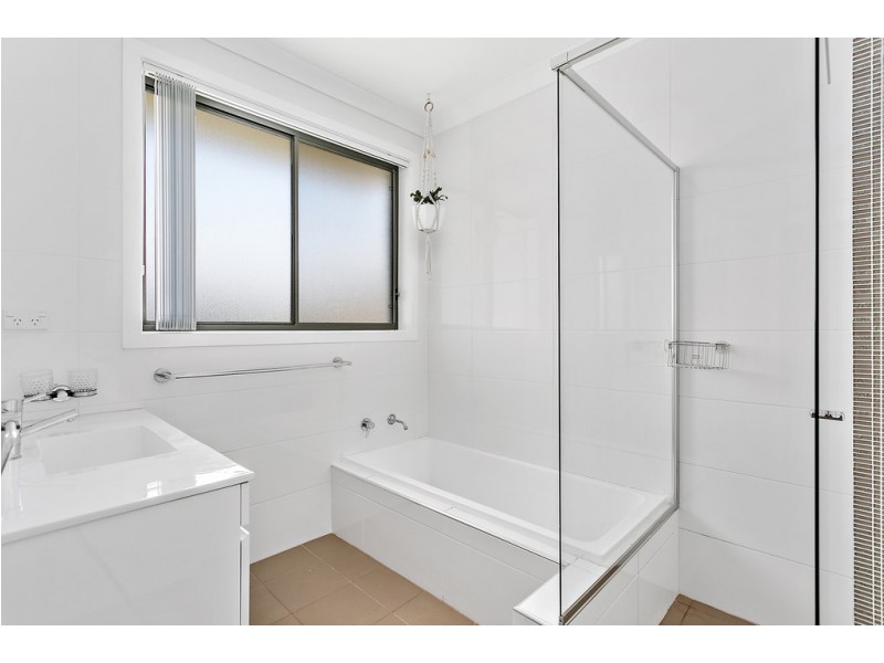 1 Miriam Place, Flinders NSW 2529