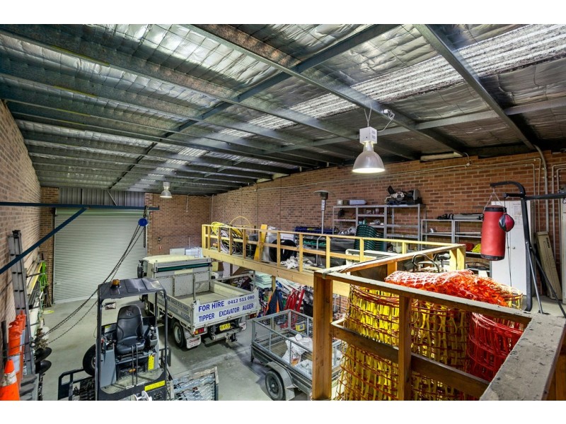 2/148 Industrial Road, Oak Flats NSW 2529