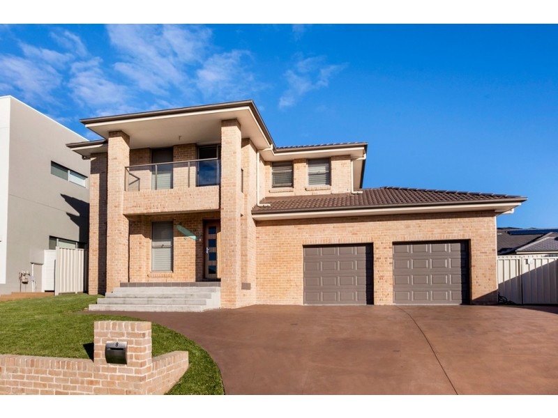 8 Huntingdale Close, Shell Cove NSW 2529