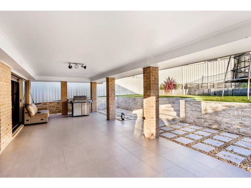 8 Huntingdale Close, Shell Cove NSW 2529