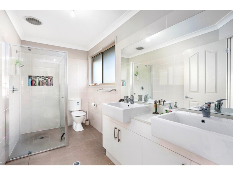 8 Huntingdale Close, Shell Cove NSW 2529