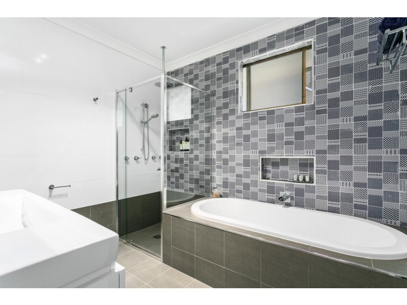 56 Captain Cook Drive, Barrack Heights NSW 2528