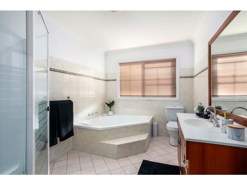 12 Brolga Close, Blackbutt NSW 2529