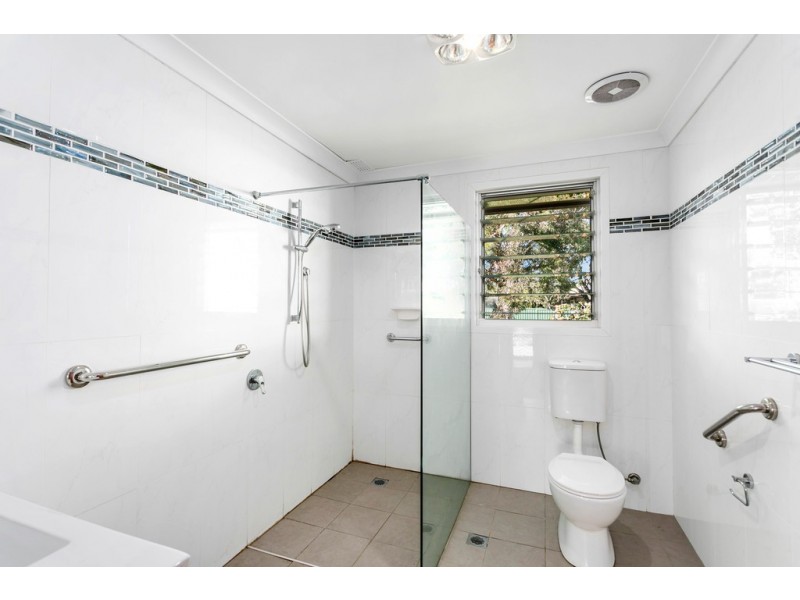 28 Headland Parade, Barrack Point NSW 2528