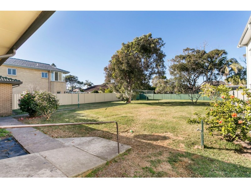 28 Headland Parade, Barrack Point NSW 2528