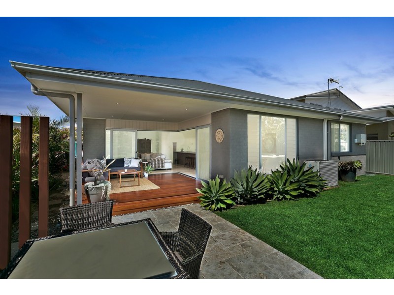 24 Coolum Parkway, Shell Cove NSW 2529