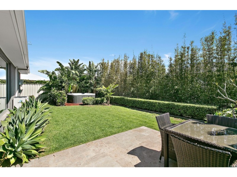 24 Coolum Parkway, Shell Cove NSW 2529
